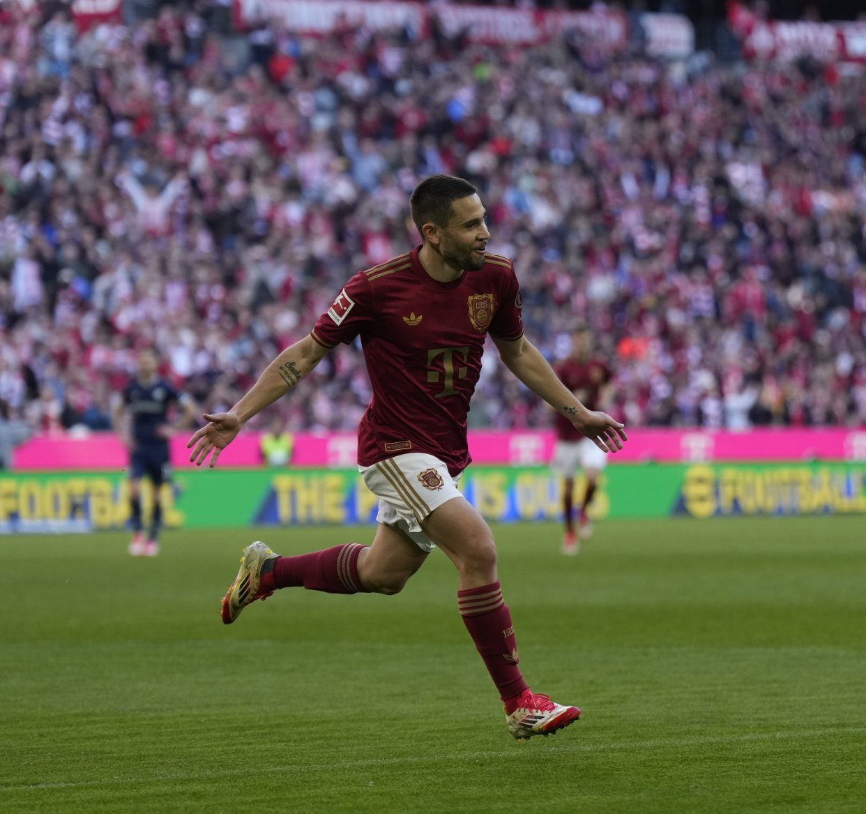 关于罗本致命一击，拜仁遥遥无望的信息