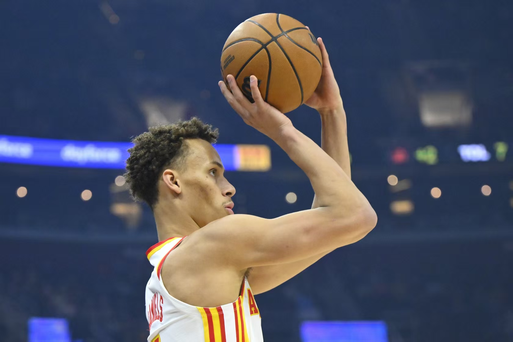 热火主场大胜篮网，稳居东部前列