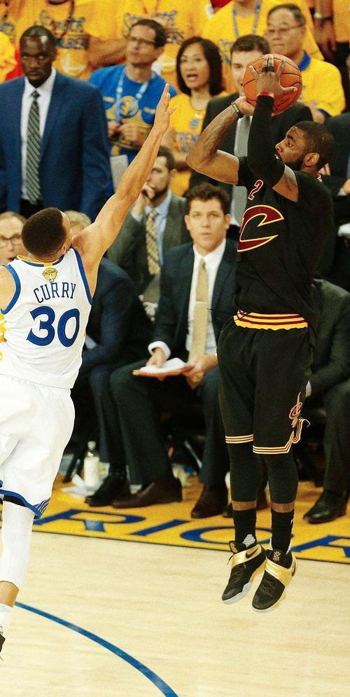 掘金绝杀独行侠,欧文扛起全队 掘金绝杀独行侠,欧文扛起全队