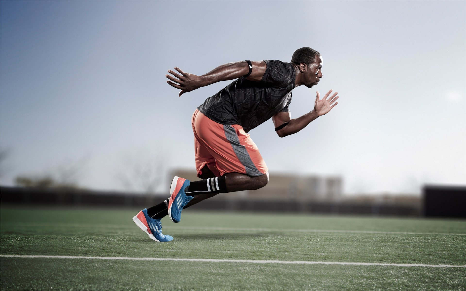 掘金血拼湖人，霍勒迪成为关键先生，一场定义系列赛的转折之战